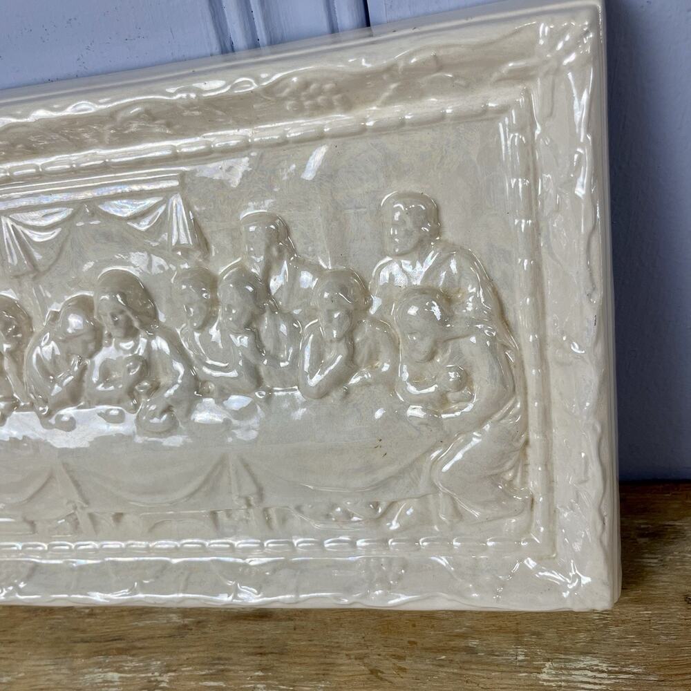 Vintage Last Supper Ceramic Wall Plaque White Lusterware Bas Relief 13” Decor - Picture 6 of 16